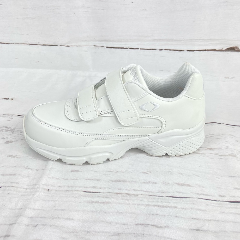 Apex shoes Men’s 8 Wide White Leather Slip On Sneakers Two Straps Orthopedic.